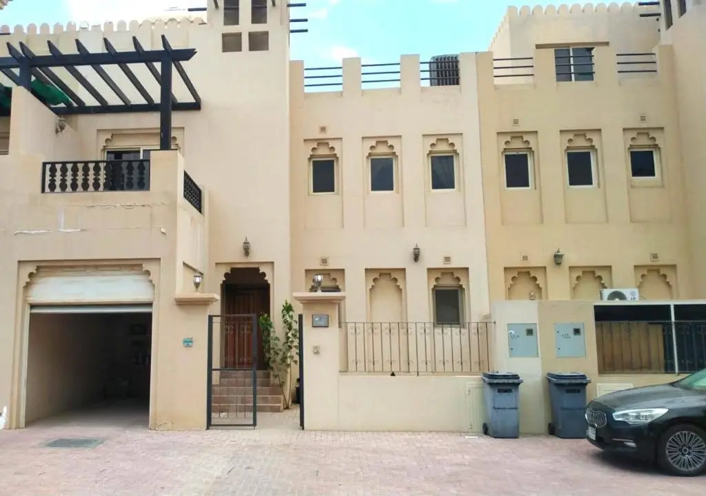 Рас-эль-Хайма: Al Hamra 4-Bedroom Luxury Villa Golf View