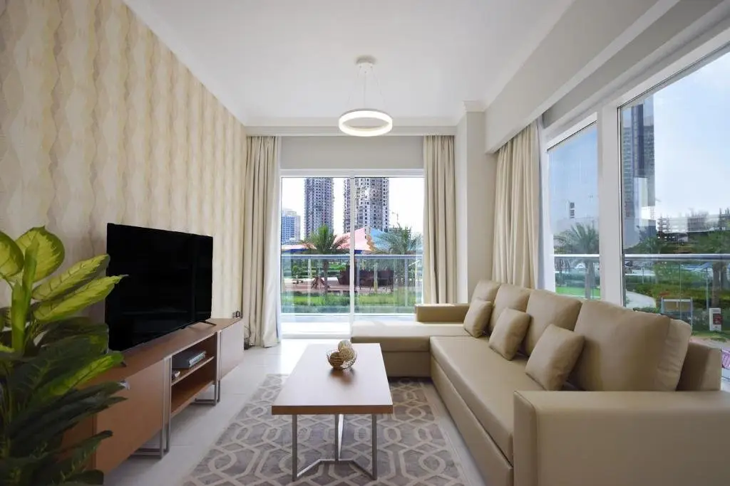 Дубай: KeyHost - Regent Court JVC - K170