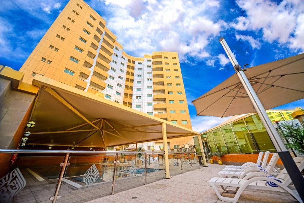 Exquisite Suite Minutes From Al Mamzar Beach — фото 1
