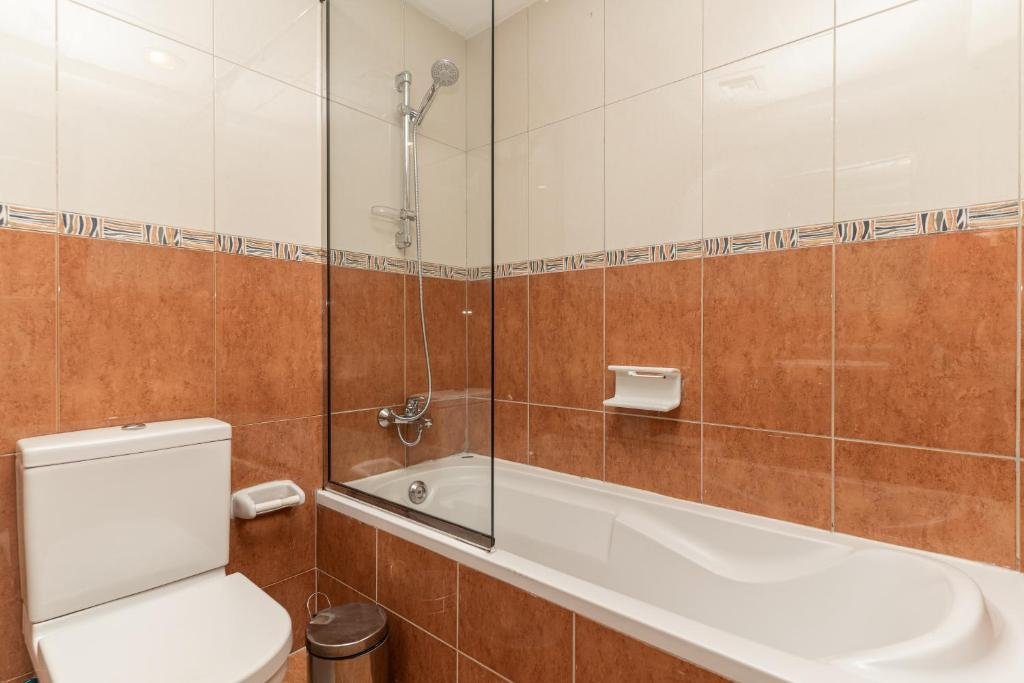 RH- 2BR apartment is Al Barsha 1, near mall & lulu — фото 1
