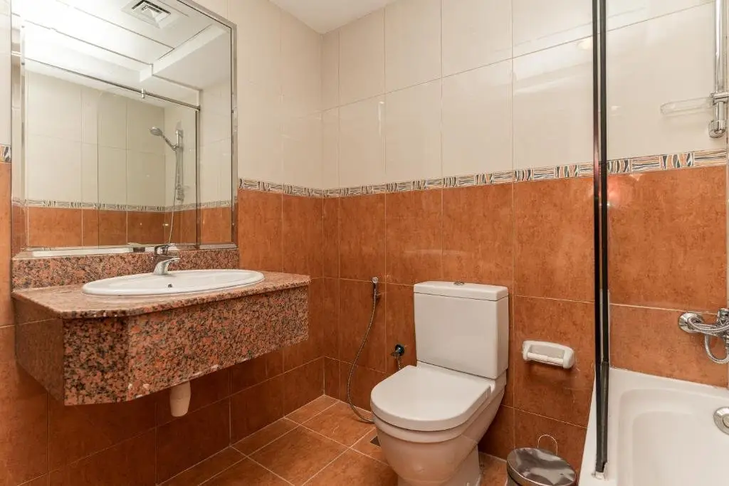 Дубай: RH- 2BR apartment is Al Barsha 1, near mall & lulu