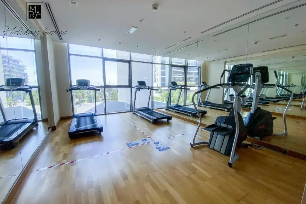 Дубай: Mira Holiday Homes - Spacious Studio with Balcony - Free Wifi