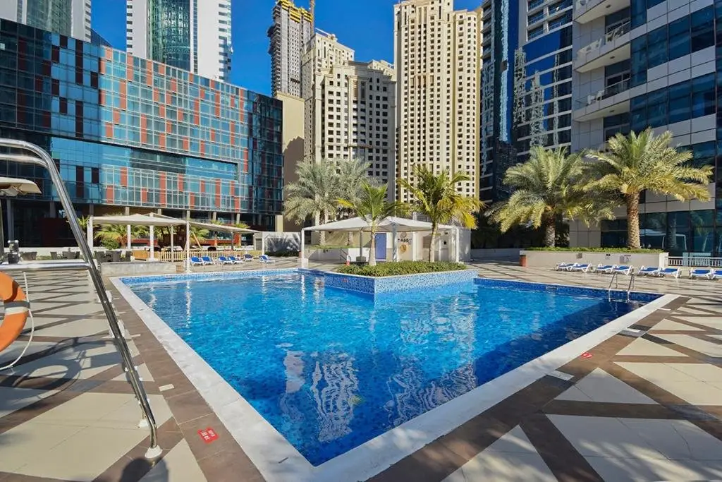 KeyHost - Elegant 2BR Central Towers - Dubai Marina - K3620 — фото 1