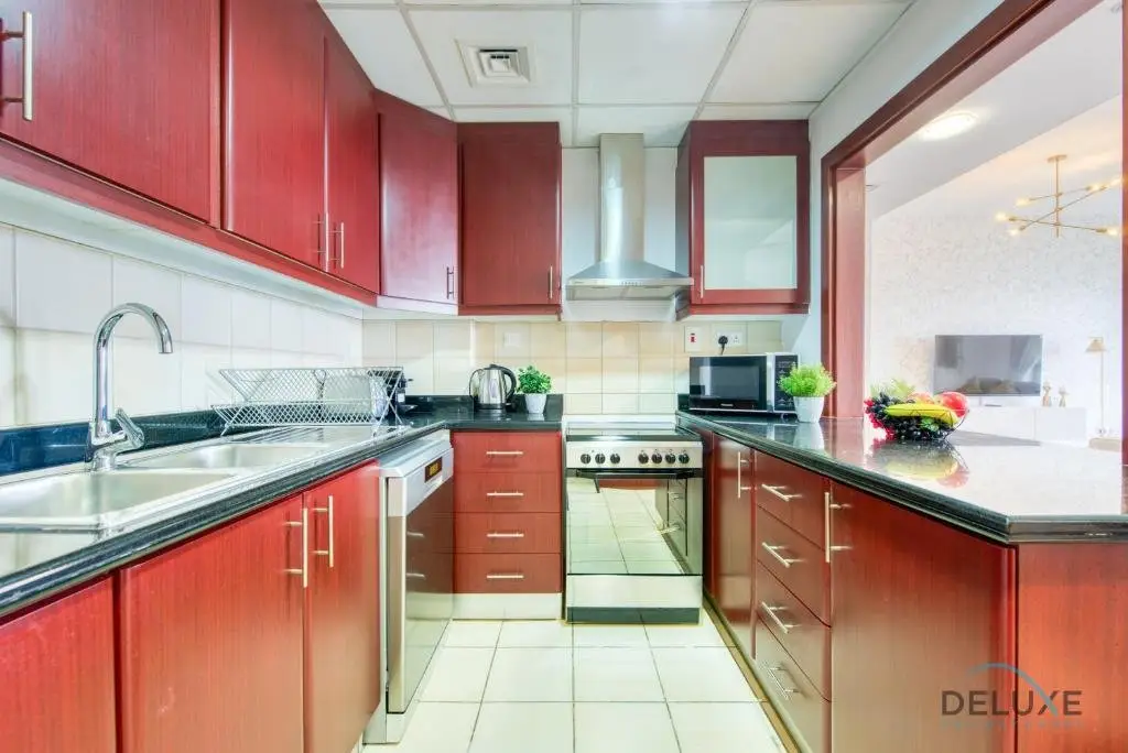 Дубай: Heavenly 2BR in Shams 2 JBR by Deluxe Holiday Homes