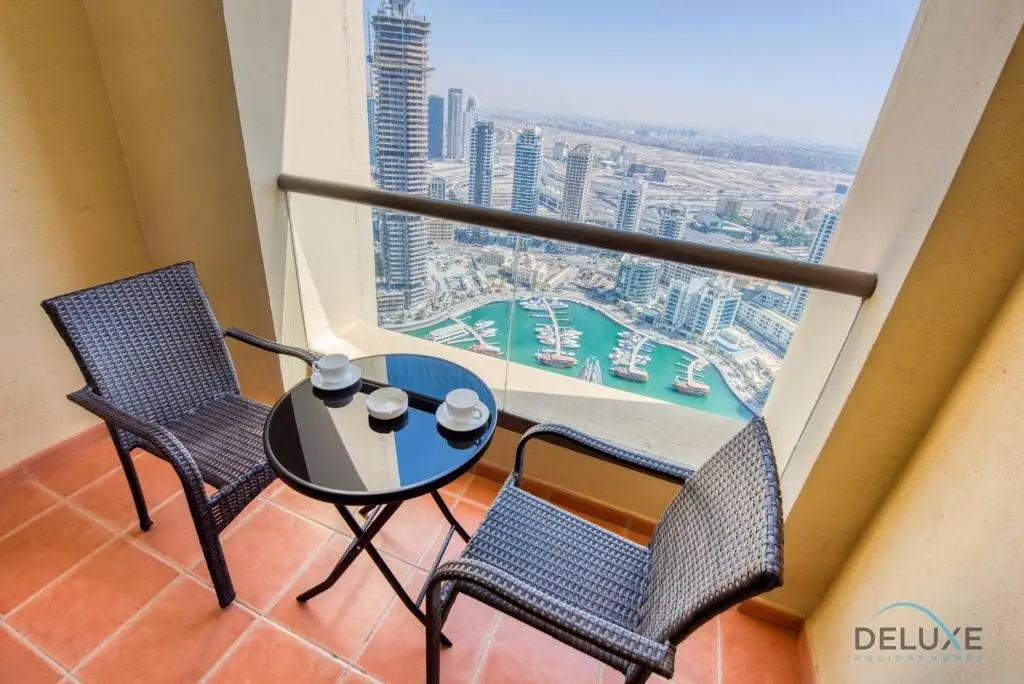 Дубай: Heavenly 2BR in Shams 2 JBR by Deluxe Holiday Homes