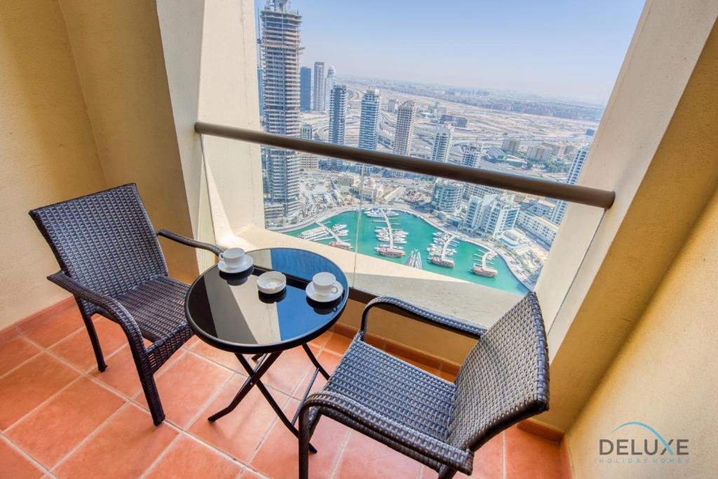 Дубай: Heavenly 2BR in Shams 2 JBR by Deluxe Holiday Homes