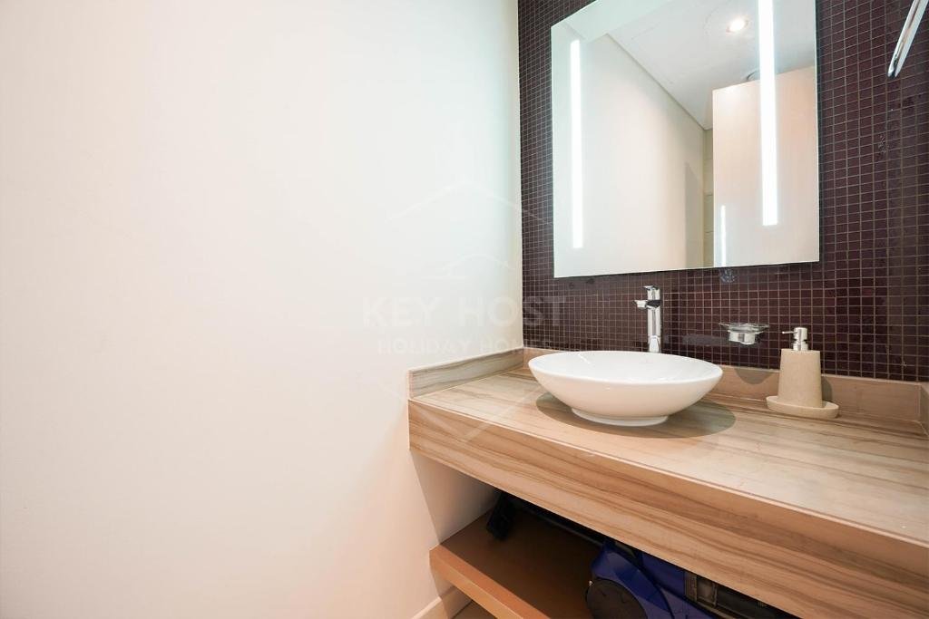 Дубай: KeyHost - Luxury 2 BR Apt in Paramount Towers by Damac- K3810