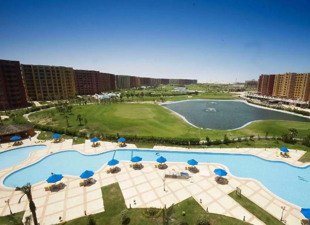 Эль-Аламейн: Porto Golf Marina Apartments by Amer-Group