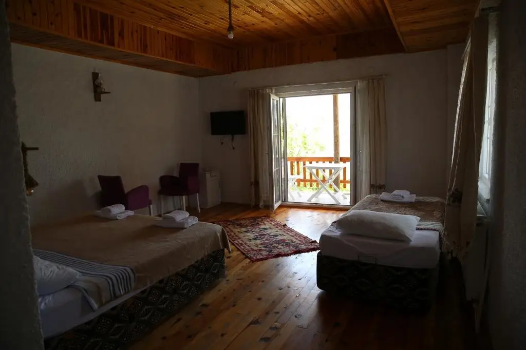 Есилова: Aromatic Hotel