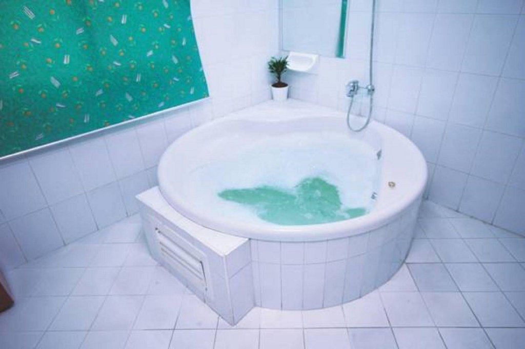 Дубай: Flora Hotel Apartment