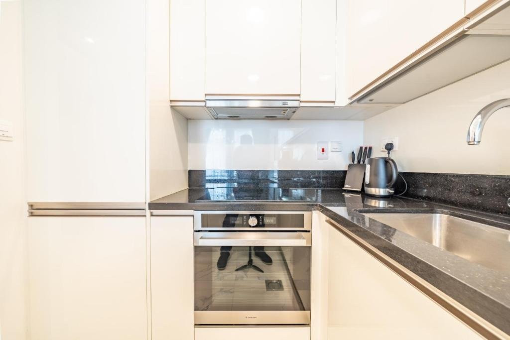 Дубай: Primestay - Noora Tower 2br in Al Habtoor City