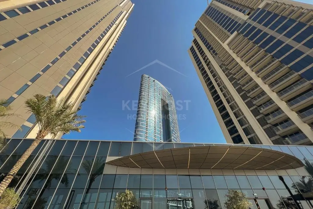 Дубай: KeyHost - Modern 1BR Sea View - 52 42 Towers Dubai Marina - K1240