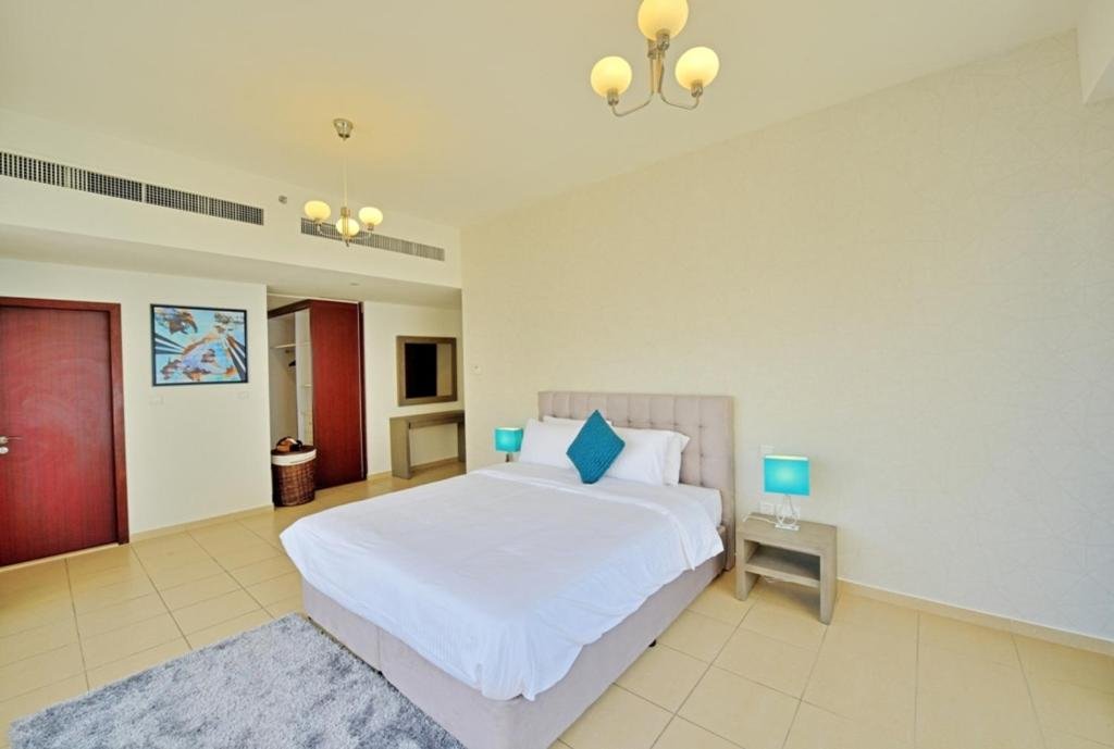 Дубай: Icon Casa Living - Amazing Full Sea View 2 Bedroom at Rimal 6 JBR