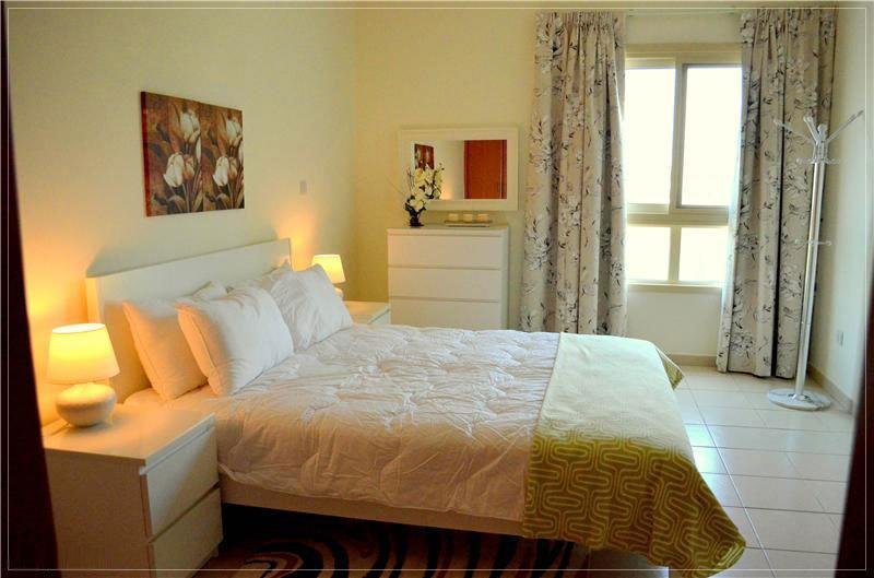 Дубай: Dubai Apartments - The Greens - Al Dhafrah