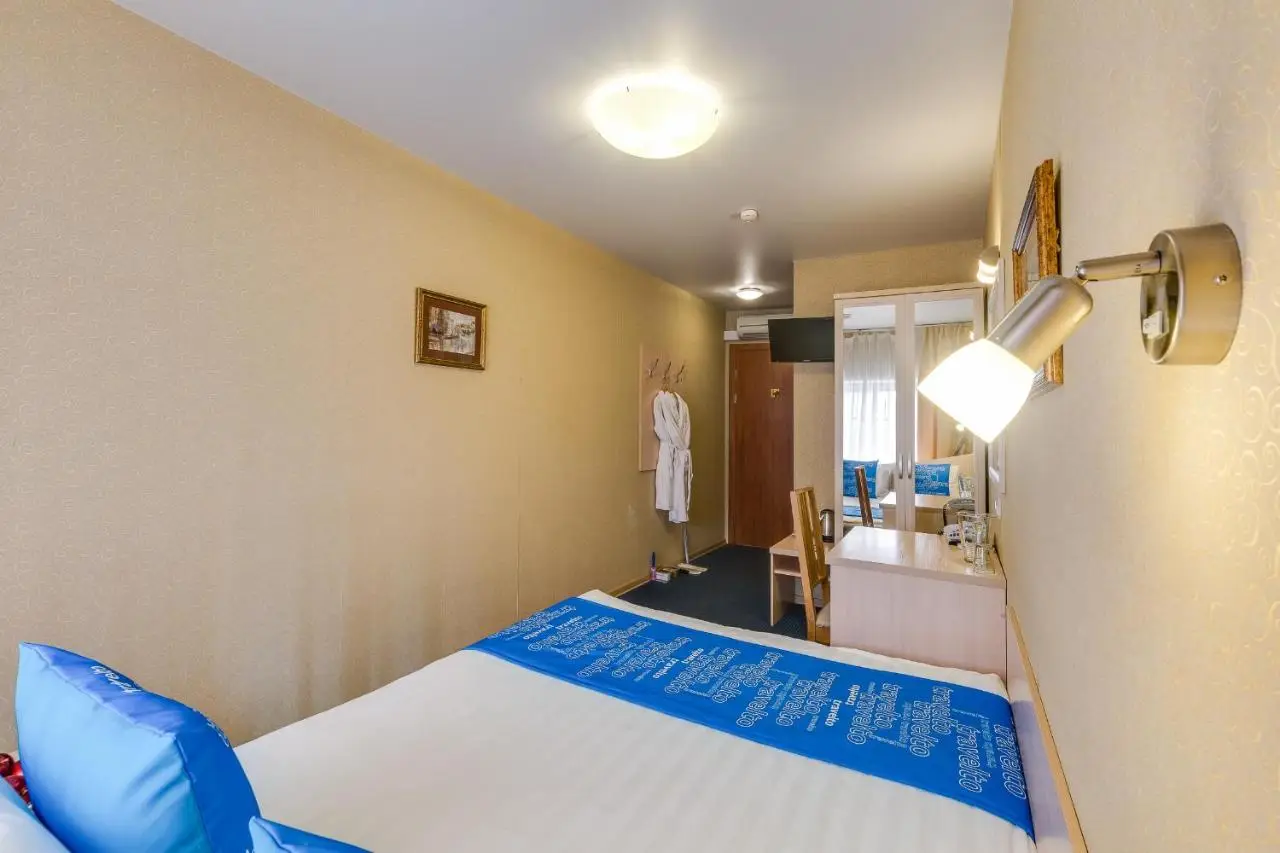 Санкт-Петербург: Апартаменты Travelto Nevskiy 90