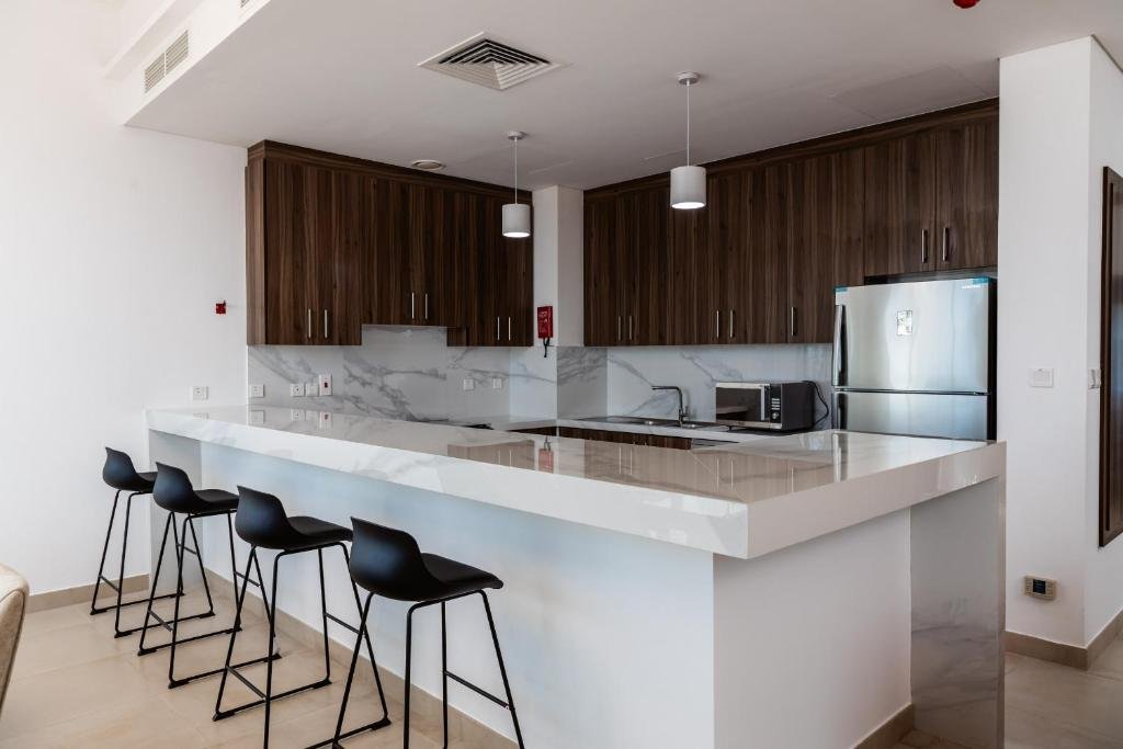 Рас-эль-Хайма: RH- 4BR spacious Private Pool Villa near Beach, Resort in RAK