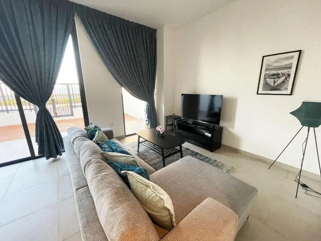 Рас-эль-Хайма: RH- 2BR with Sofa Bed Marabella Villa in RAK, near Intercontinental Resort