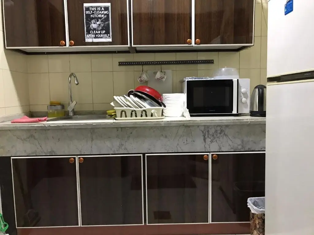 Абу-Даби: Backpackers Place- 10 minutes walk from Central Bus Terminal