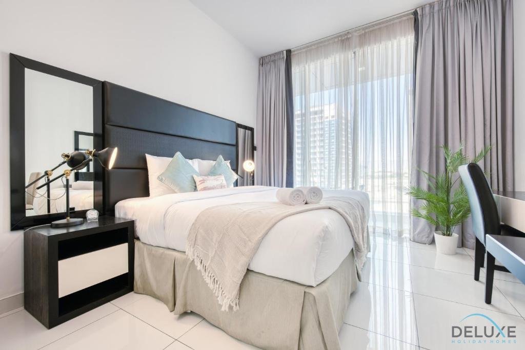 Дубай: Radiant Studio at Giovanni Boutique Suites DSC by Deluxe Holiday Homes