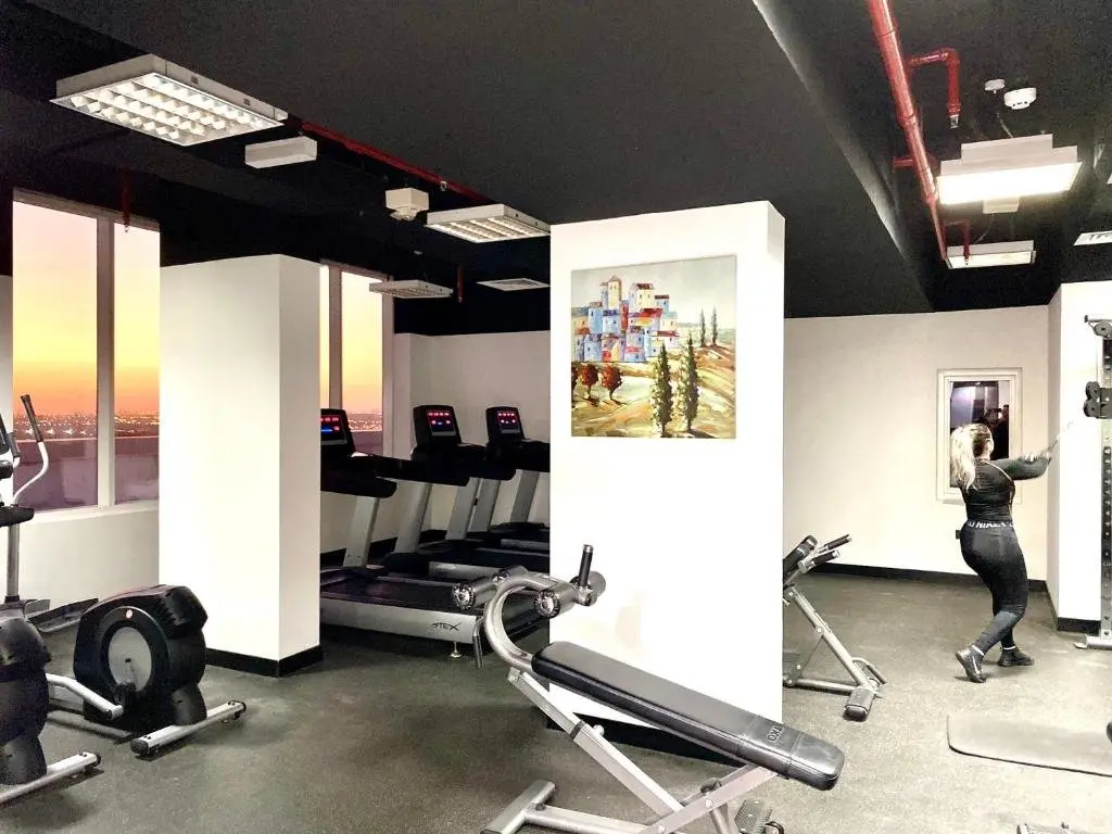Дубай: Radiant Studio at Giovanni Boutique Suites DSC by Deluxe Holiday Homes