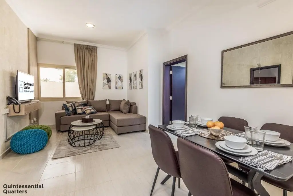 Дубай: Charming Home 2BR + Kids - La Mer beach 10min walk