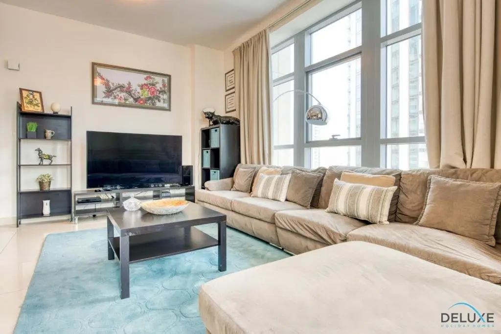 Дубай: Neat 1Br In Claren Tower 1 By Deluxe Holiday Homes