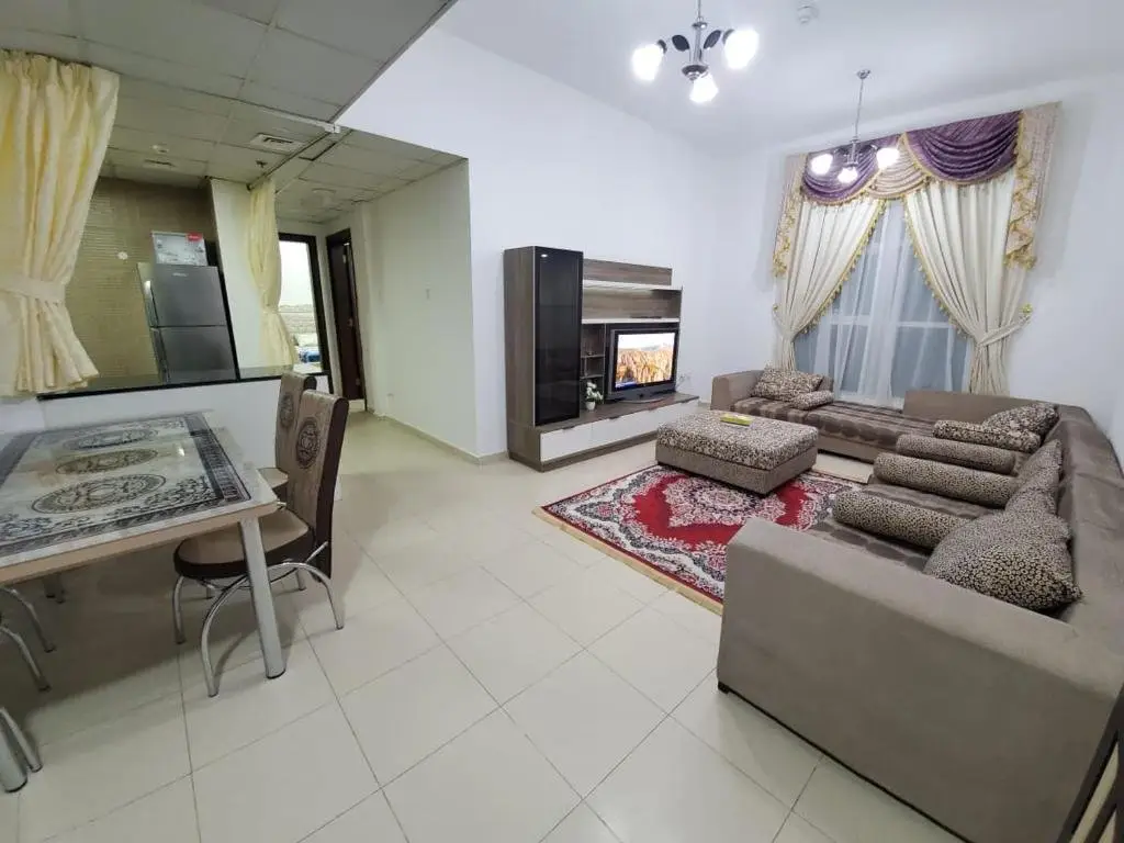 Аджман: Cheap Holiday Home