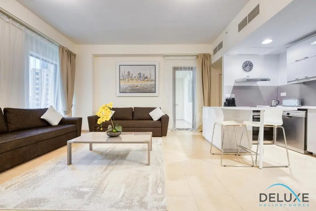 Дубай: Classy 1BR in Bahar, Jumeirah Beach Residence by Deluxe Holiday Homes