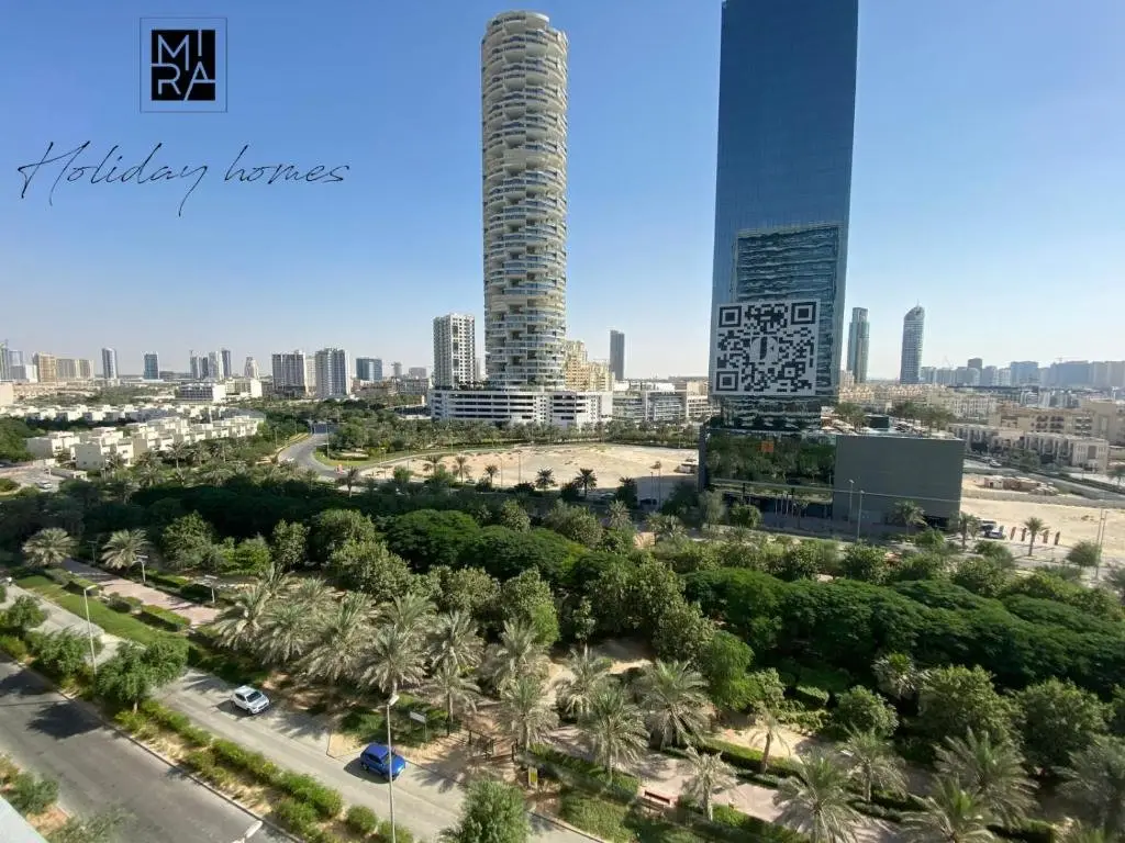 Дубай: Serviced Studio in Bloom Heights by Mira Holiday Homes