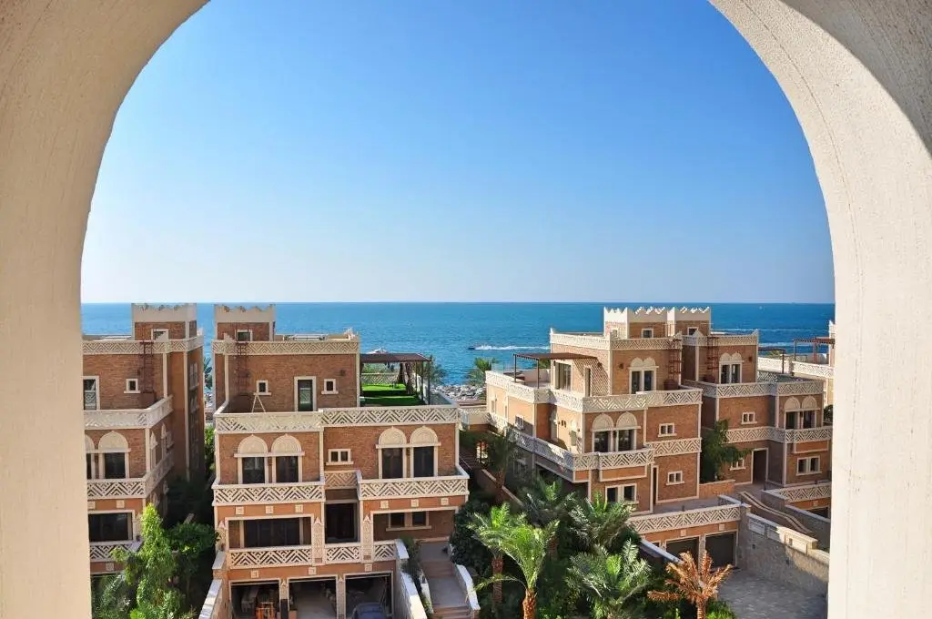 Дубай: Spacious 4 bd and 2 bd apartments with amazing Sea view
