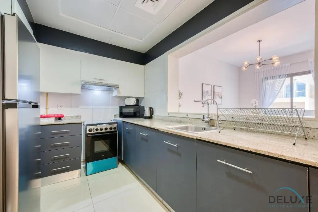 Дубай: Welcoming 2BR at Park Corner JVC by Deluxe Holiday Homes