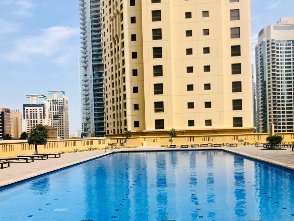 Stunning Marina & Sea View 4 Bedroom Apartment, Murjan 6 Jumeriah Beach — фото 1