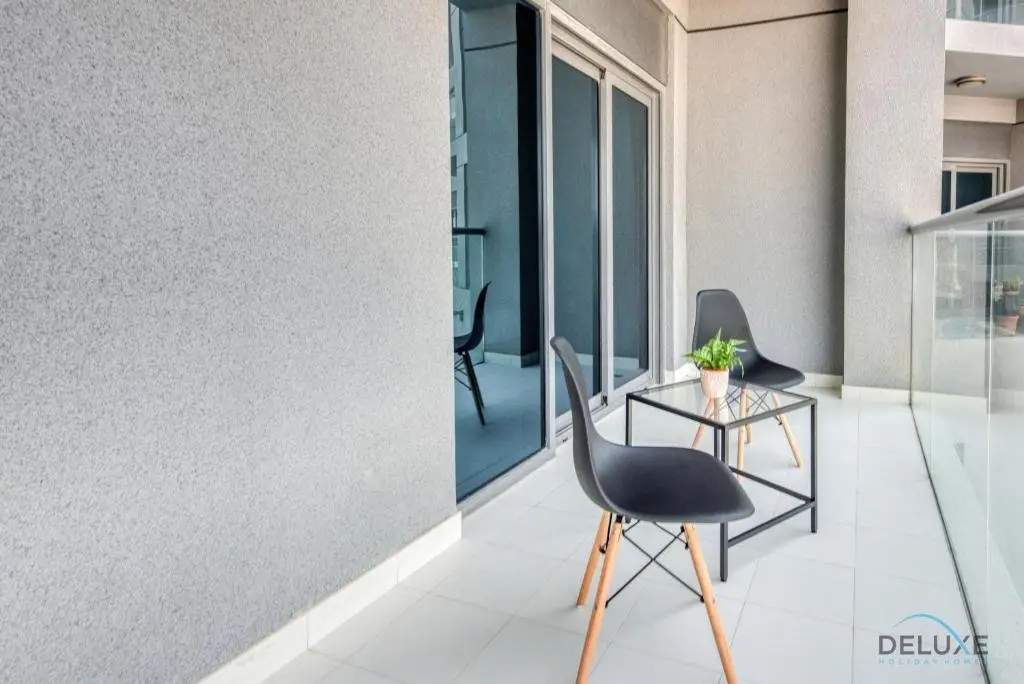Дубай: Snug 1BR at MAG 520 Dubai South by Deluxe Holiday Homes