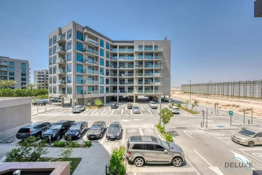 Дубай: Snug 1BR at MAG 520 Dubai South by Deluxe Holiday Homes