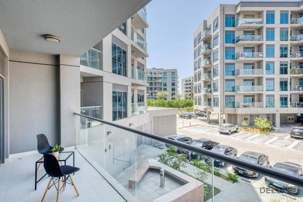 Дубай: Snug 1BR at MAG 520 Dubai South by Deluxe Holiday Homes