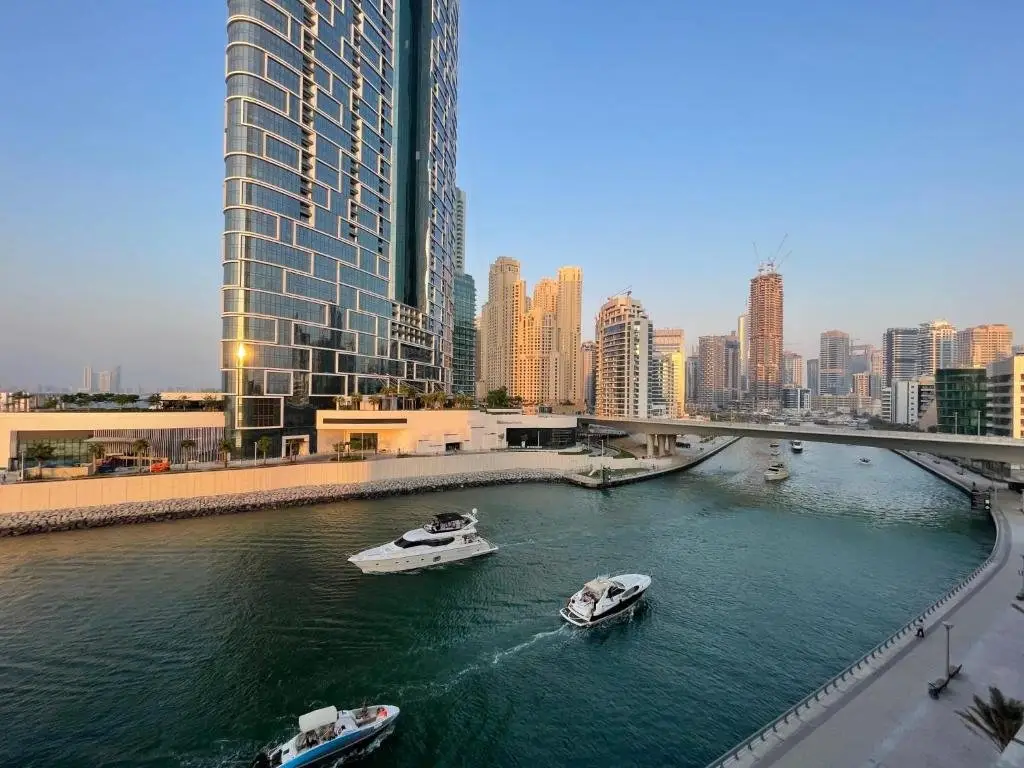 Silkhaus with marina & beach view 1BDR near Bluewaters Island — фото 1