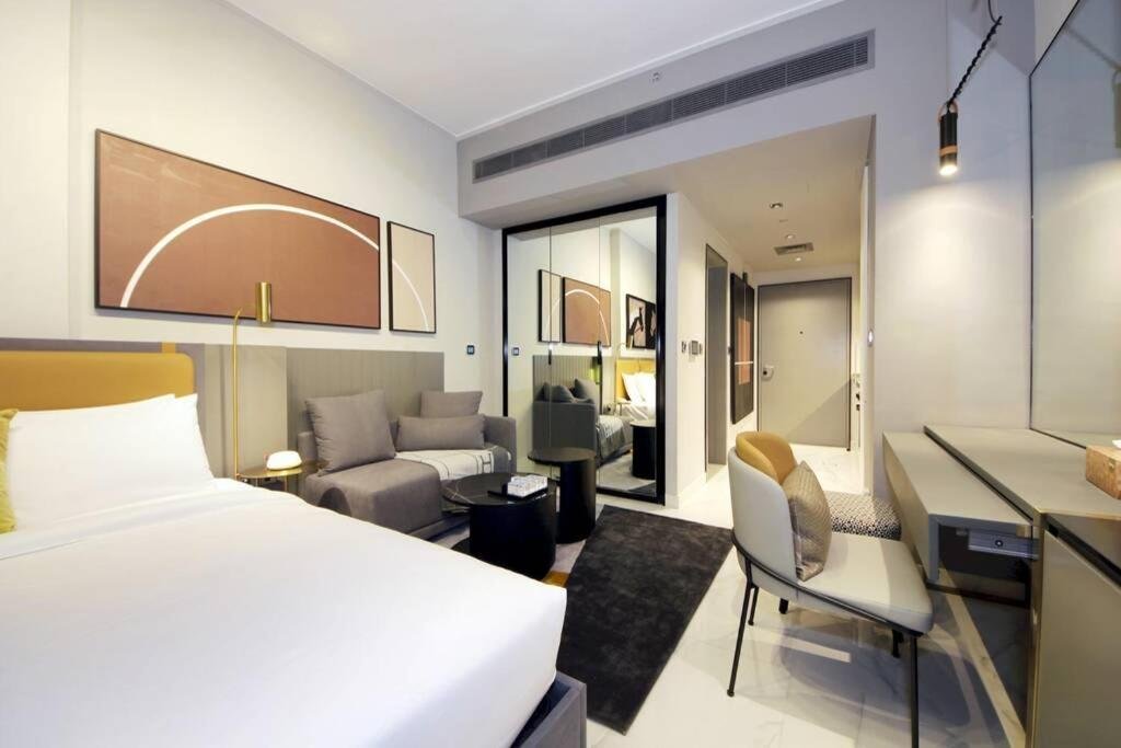 Дубай: New Arabian MAG 318 Business Bay
