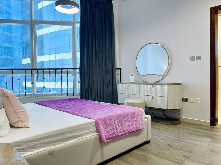 Абу-Даби: Cozy Upgraded Residential Flat with sea, Mangrove, pool view - Not Hotel - 1203