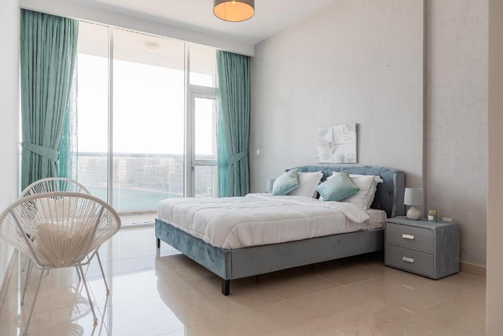 Рас-эль-Хайма: RH- Lovely 2 bedroom apartment, Lagoon View in Gateway Residences