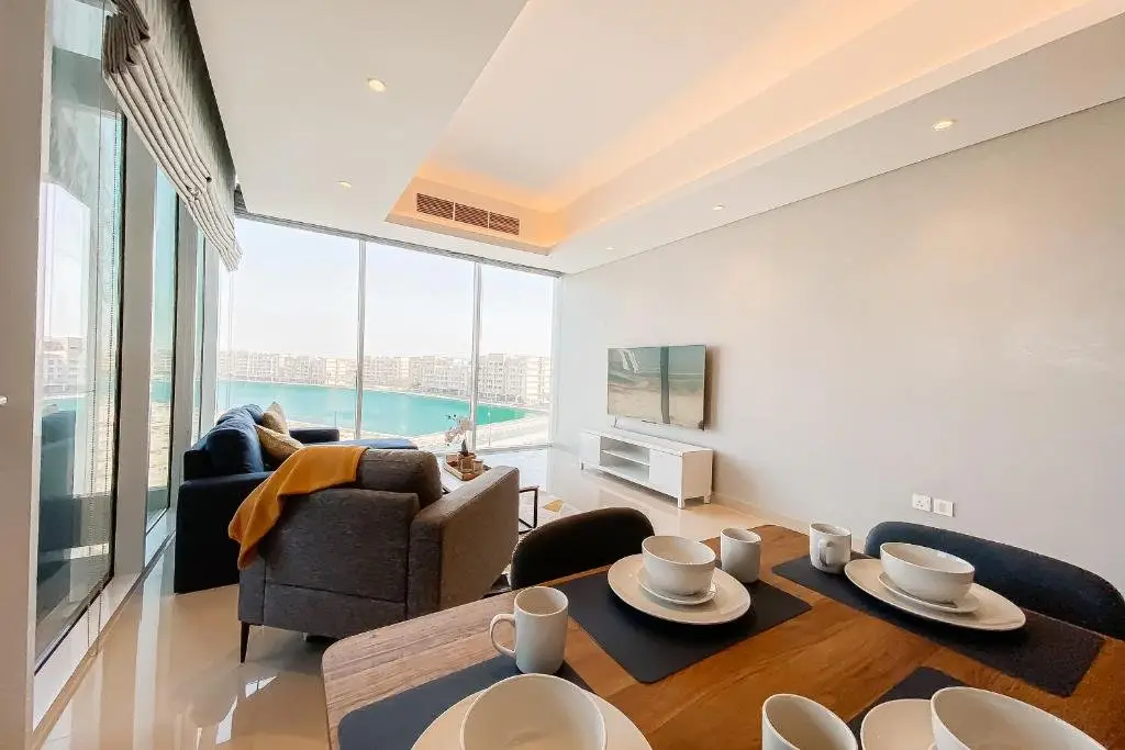 Рас-эль-Хайма: RH- Lovely 2 bedroom apartment, Lagoon View in Gateway Residences