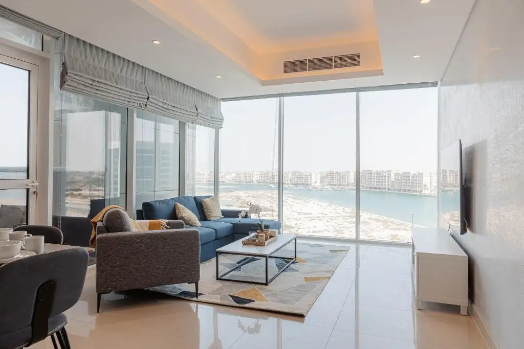 Рас-эль-Хайма: RH- Lovely 2 bedroom apartment, Lagoon View in Gateway Residences