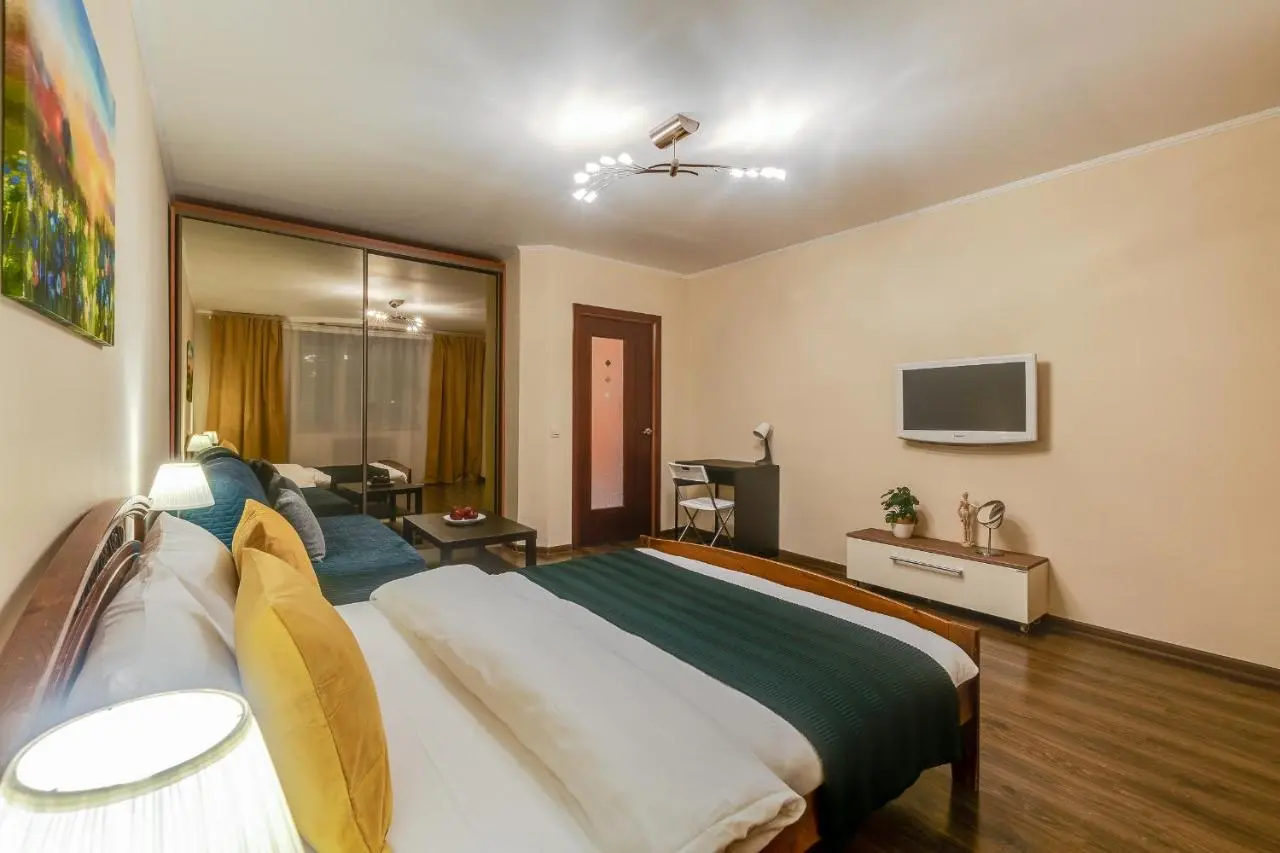 Санкт-Петербург: Apartment TwoPillows on Bogatyrskiy 51