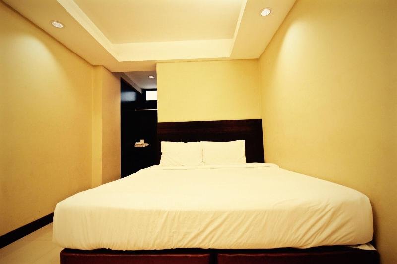 Паттайя: OYO 128 Kkinn South Pattaya Hotel
