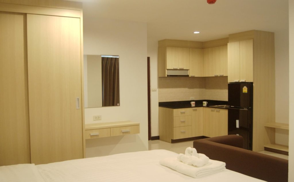 Паттайя: Arunothai Condo
