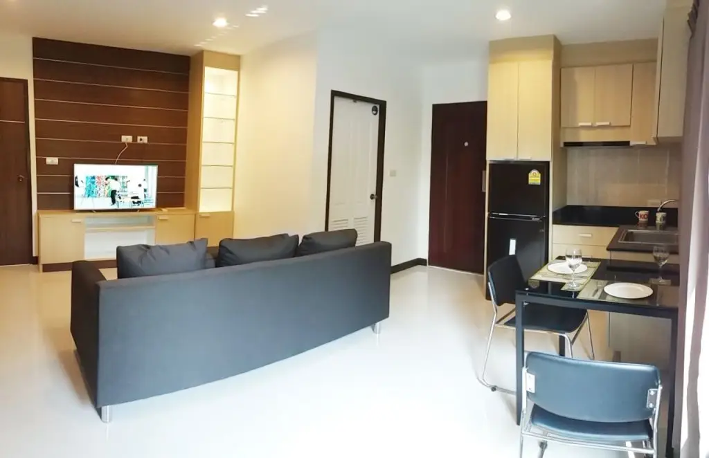 Паттайя: Arunothai Condo