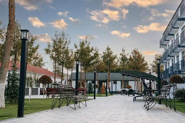 Нафталан: Karvan Hotel-Sanatorium Naftalan