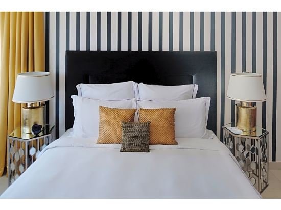 Дубай: Dream Inn - 29 Boulevard 2 Bedroom on 31st Floor
