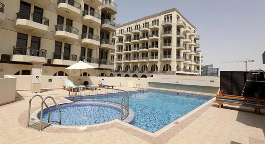 Дубай: Signature Holiday Homes - Luxury Studio Apartment Al Barsha South Dubai