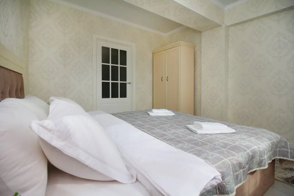 Алматы: Апартаменты Explore the city in comfort