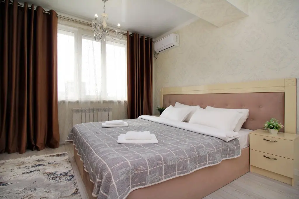 Алматы: Апартаменты Explore the city in comfort